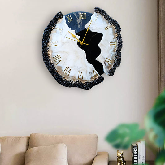Vintage Theme Round Wall Clock with Beautiful Resin Art