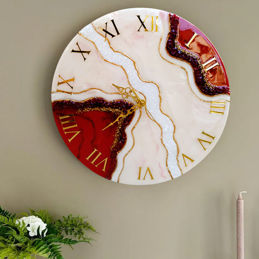 Classic Round Wall Clock with Beautiful Resin Art