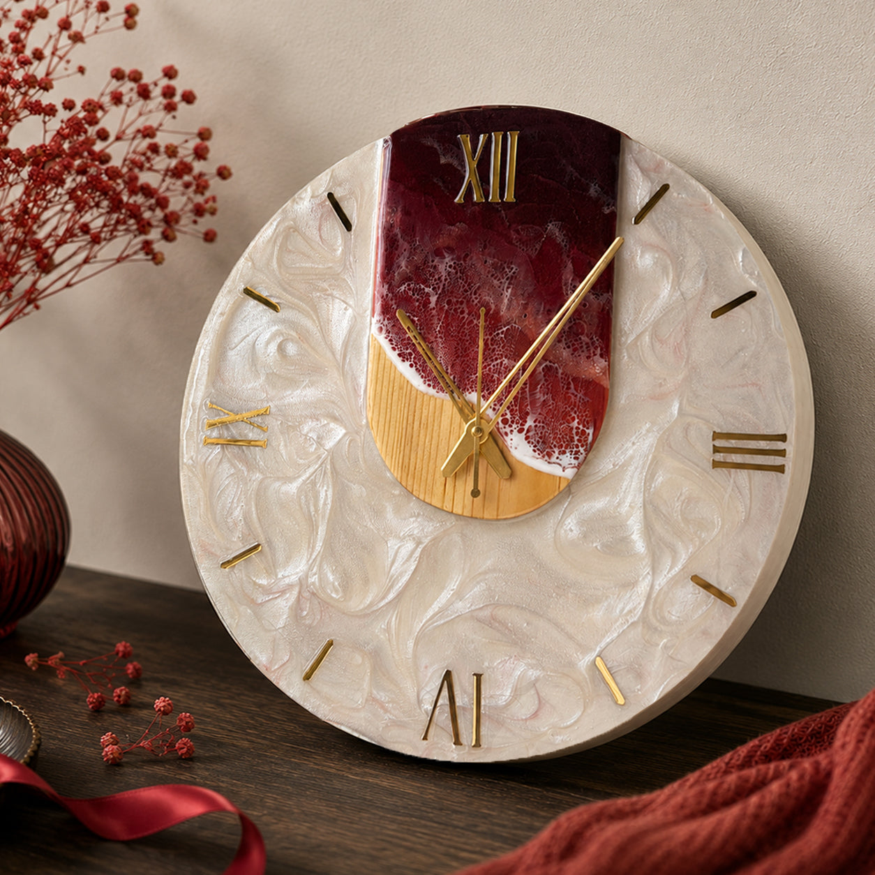 Classic Pitch Theme Resin & Wooden Wall Clock